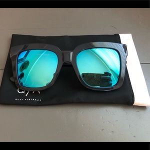 Quay Supine sunglasses